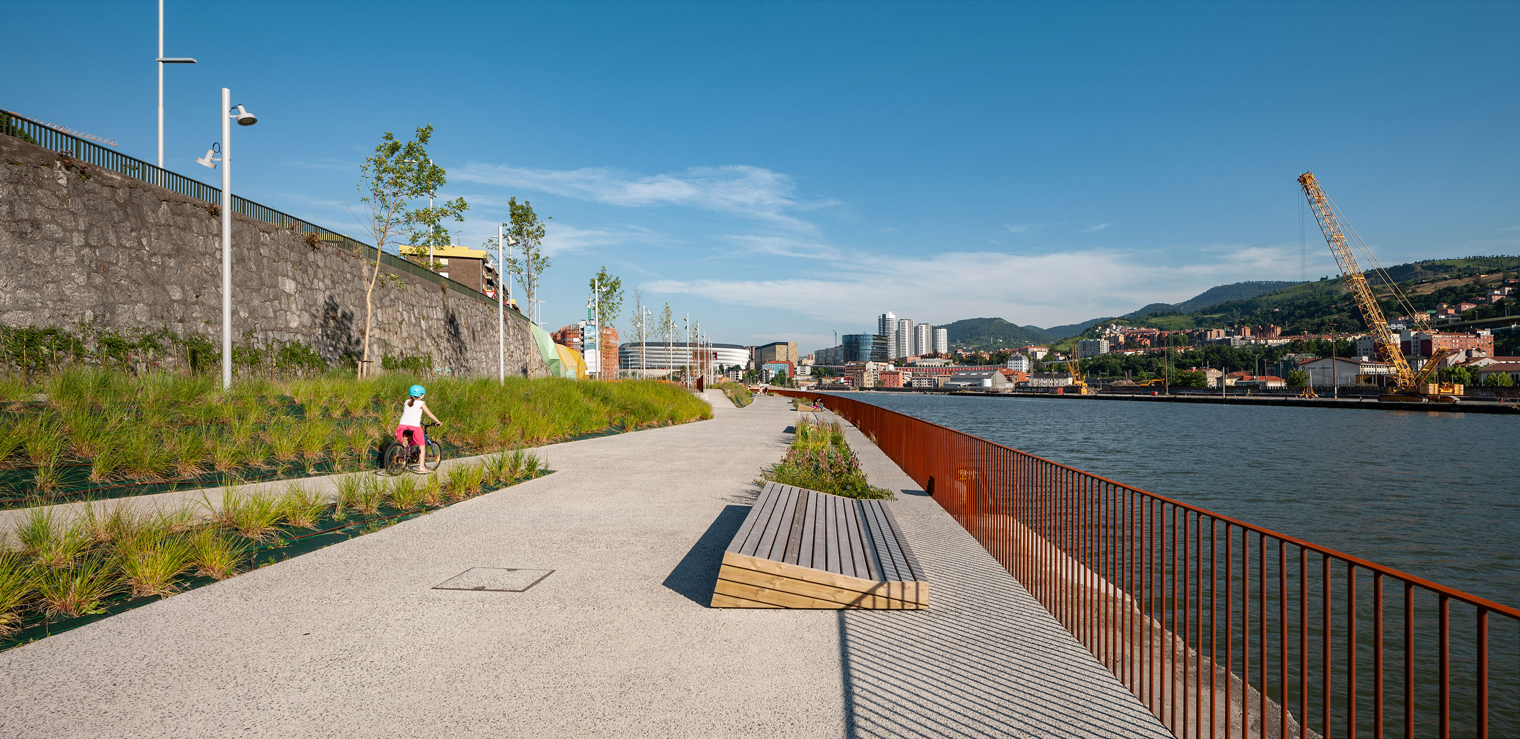 Urbanización de espacios verdes de Zorrozaurre